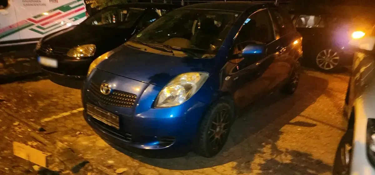 Gebraucht Toyota Yaris 85 PS (62 kW) 2006 Blau Coupé