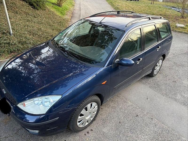 Gebraucht Ford Focus Ambiente 116 PS (85 kW) 2004 Blau Limousine
