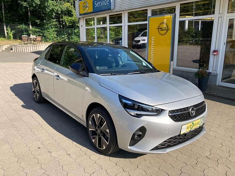 Kristall silber Gebraucht 2023 Opel Corsa-e Elegance Kleinwagen | 24.990 € - Bild 1/4