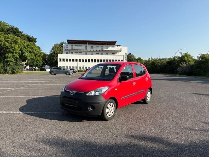 Rot Gebraucht 2010 Hyundai i10 Kleinwagen | 1.490 € (Superpreis) - Bild 1/4