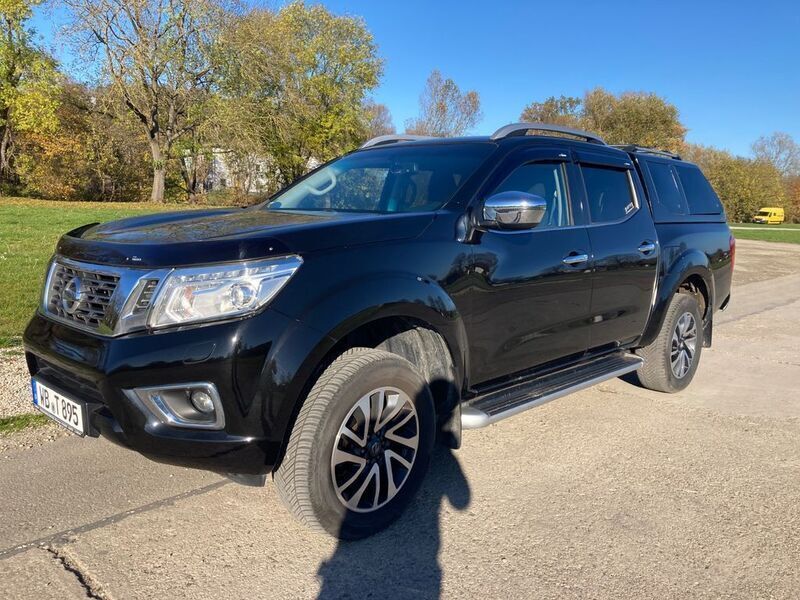 Schwarz Gebraucht 2017 Nissan Navara Abholung | 25.100 € (Fairer Preis) - Bild 1/4