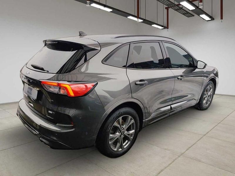 Gebraucht Ford Kuga ST-Line X 150 PS (110 kW) 2022 Grau SUV