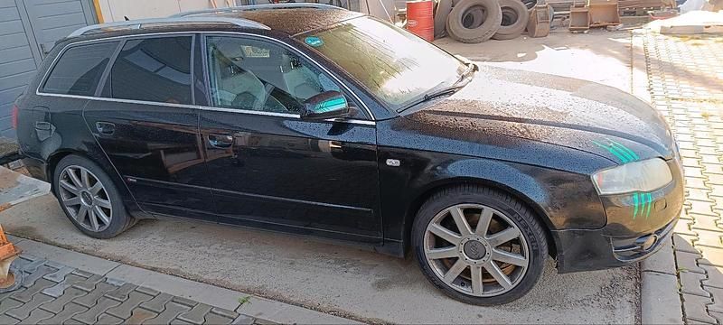 Schwarz Gebraucht 2005 Audi A4 Kombi | 2.200 € - Bild 1/4