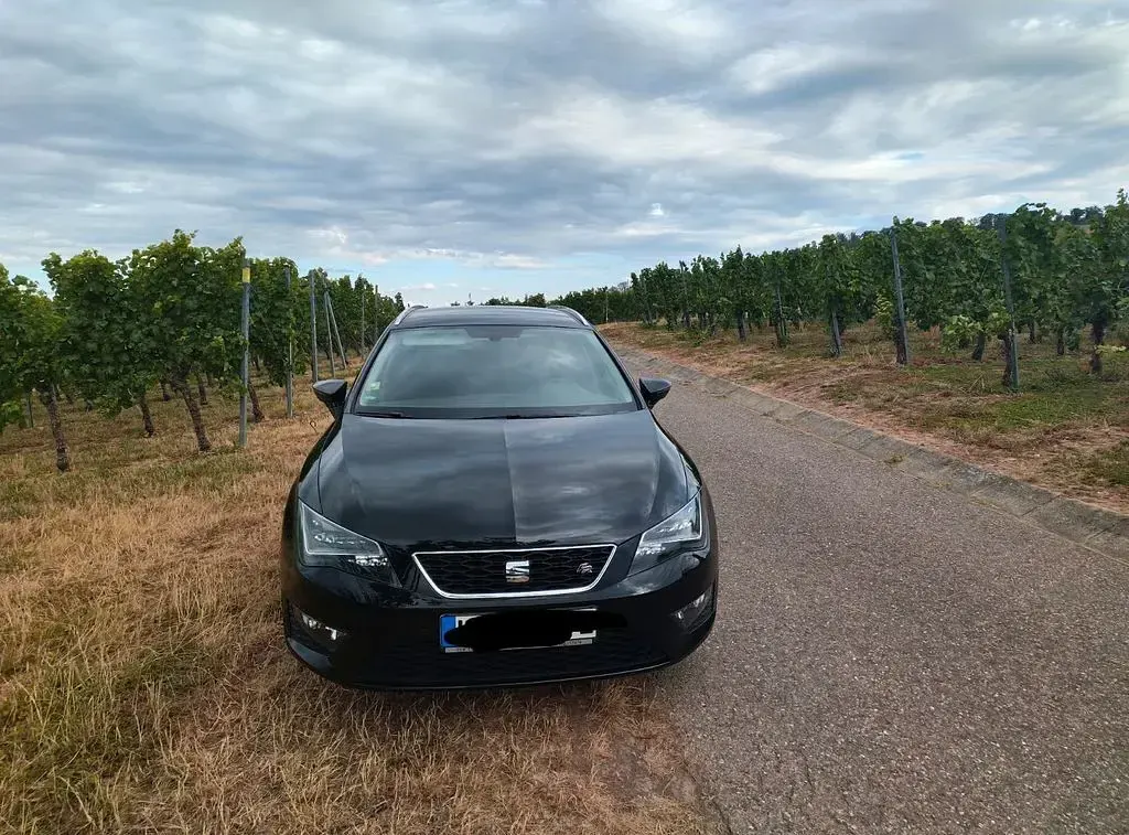 Gebraucht Seat Leon ST FR 179 PS (131 kW) 2015 Schwarz Kombi
