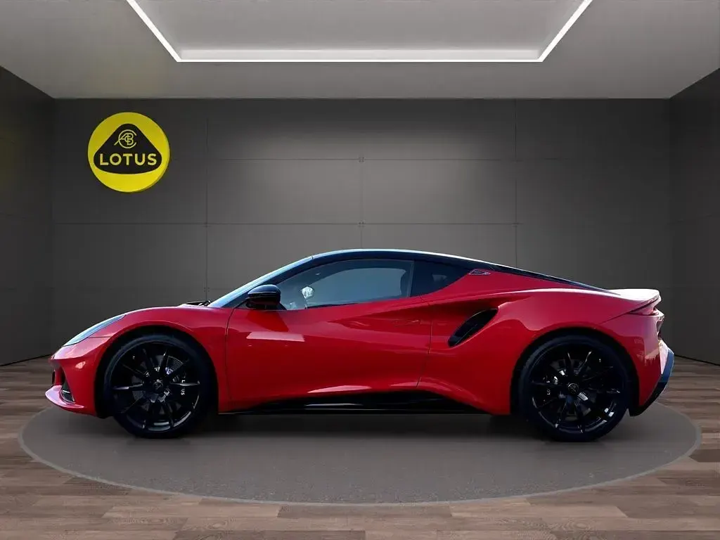 Gebraucht Lotus Emira 405 PS (297 kW) 2025 Vivid red Coupé