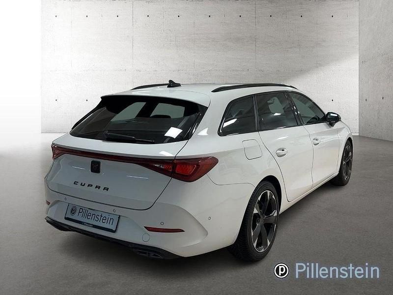Gebraucht Cupra Leon 150 PS (110 kW) 2023 Weiß Limousine