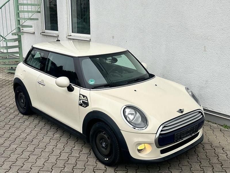 Gebraucht Mini Cooper 136 PS (100 kW) 2015 Weiß Kleinwagen