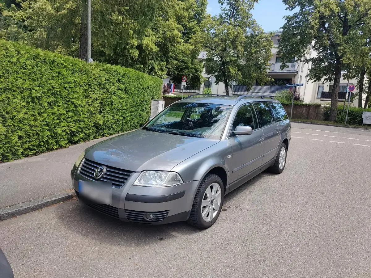 Gebraucht VW Passat 102 PS (75 kW) 2003 Grau Kombi