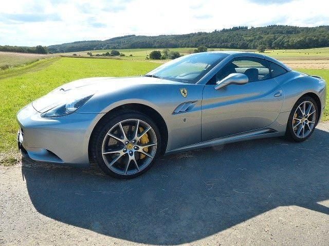 Gebraucht Ferrari California 460 PS (338 kW) 2011 Grau Cabrio