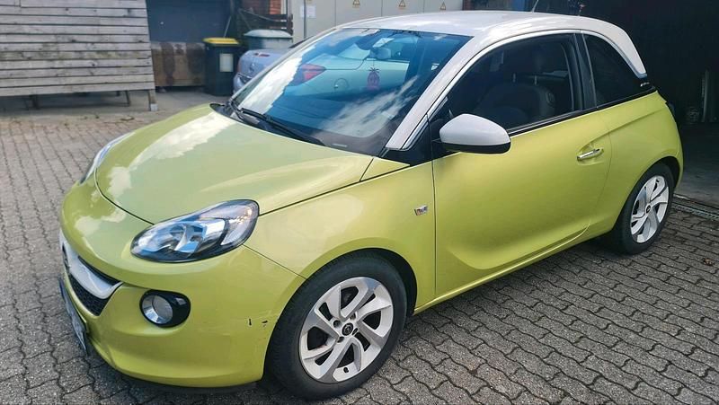 Gebraucht Opel Adam 69 PS (50 kW) 2013 Grün Kleinwagen