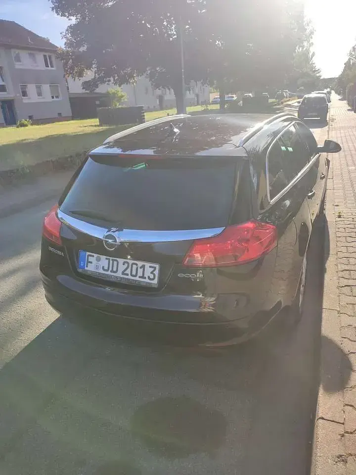 Gebraucht Opel Insignia Edition 160 PS (117 kW) 2011 Kombi
