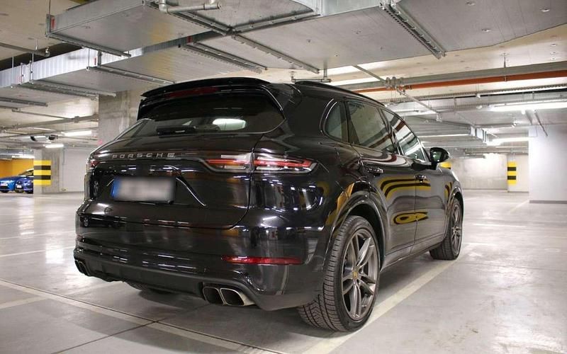 Gebraucht 2018 Porsche Cayenne Turbo SUV | 69.000 € (Guter Preis) - Bild 1/4
