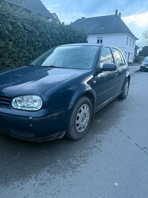 Gebraucht VW Golf III 90 PS (66 kW) 1998 Blau Kleinwagen