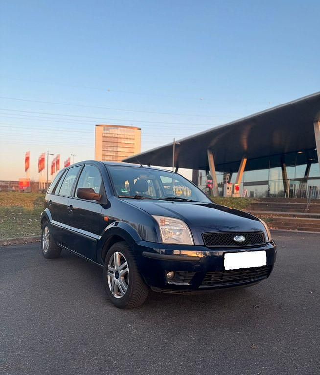Gebraucht Ford Fusion Ambiente 80 PS (58 kW) 2002 Blau Kleinwagen