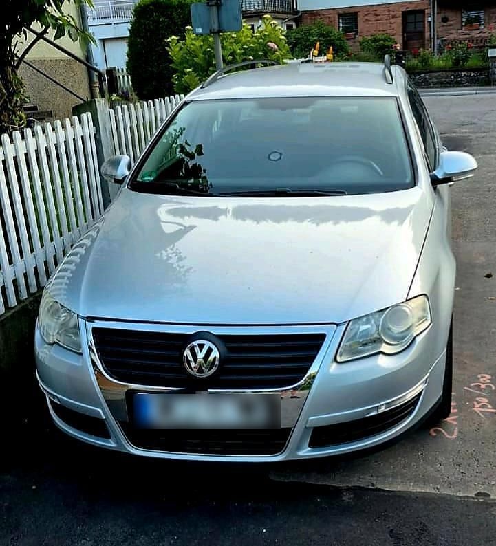 Gebraucht VW Passat 140 PS (102 kW) 2007 Silber Kombi