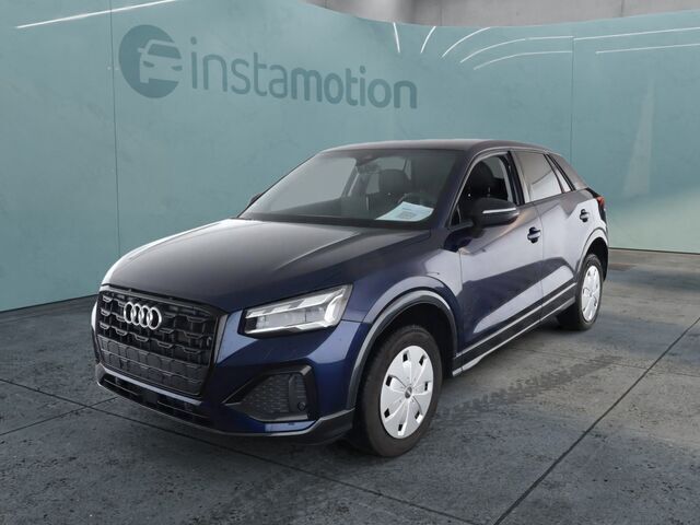 Blau Gebraucht 2024 Audi Q2 Advanced Plus SUV | 34.575 € (Teuer) - Bild 1/2