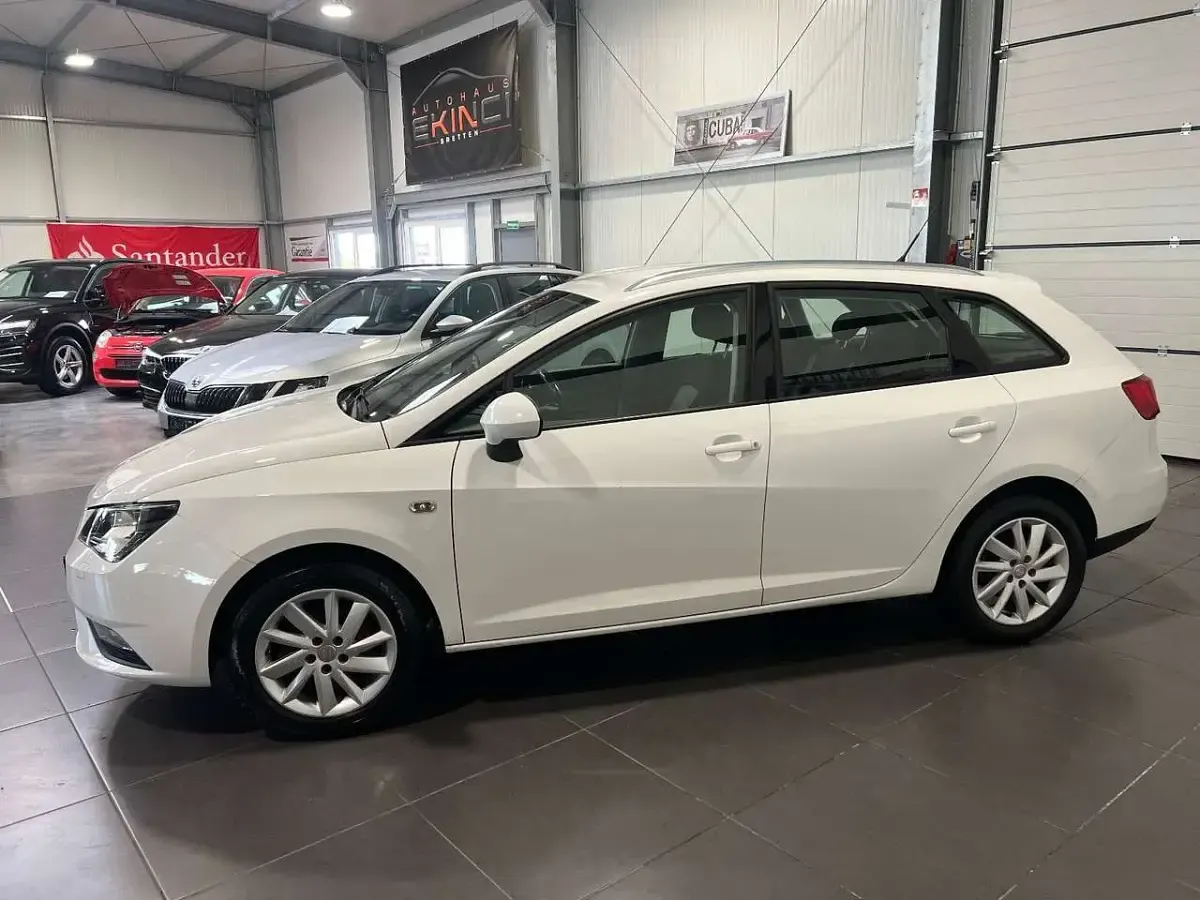 Gebraucht Seat Ibiza ST Style 75 PS (55 kW) 2013 "candy" weiss Kombi