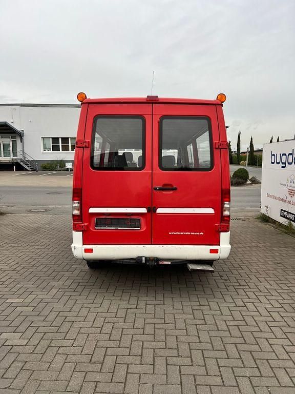 Gebraucht Mercedes Sprinter 129 PS (94 kW) 2004 Rot Van
