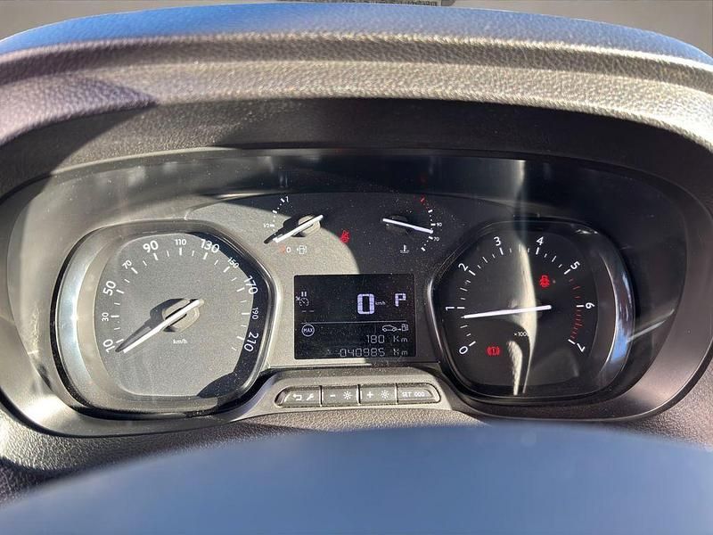 Gebraucht Fiat Scudo 144 PS (105 kW) 2022 Grau Van