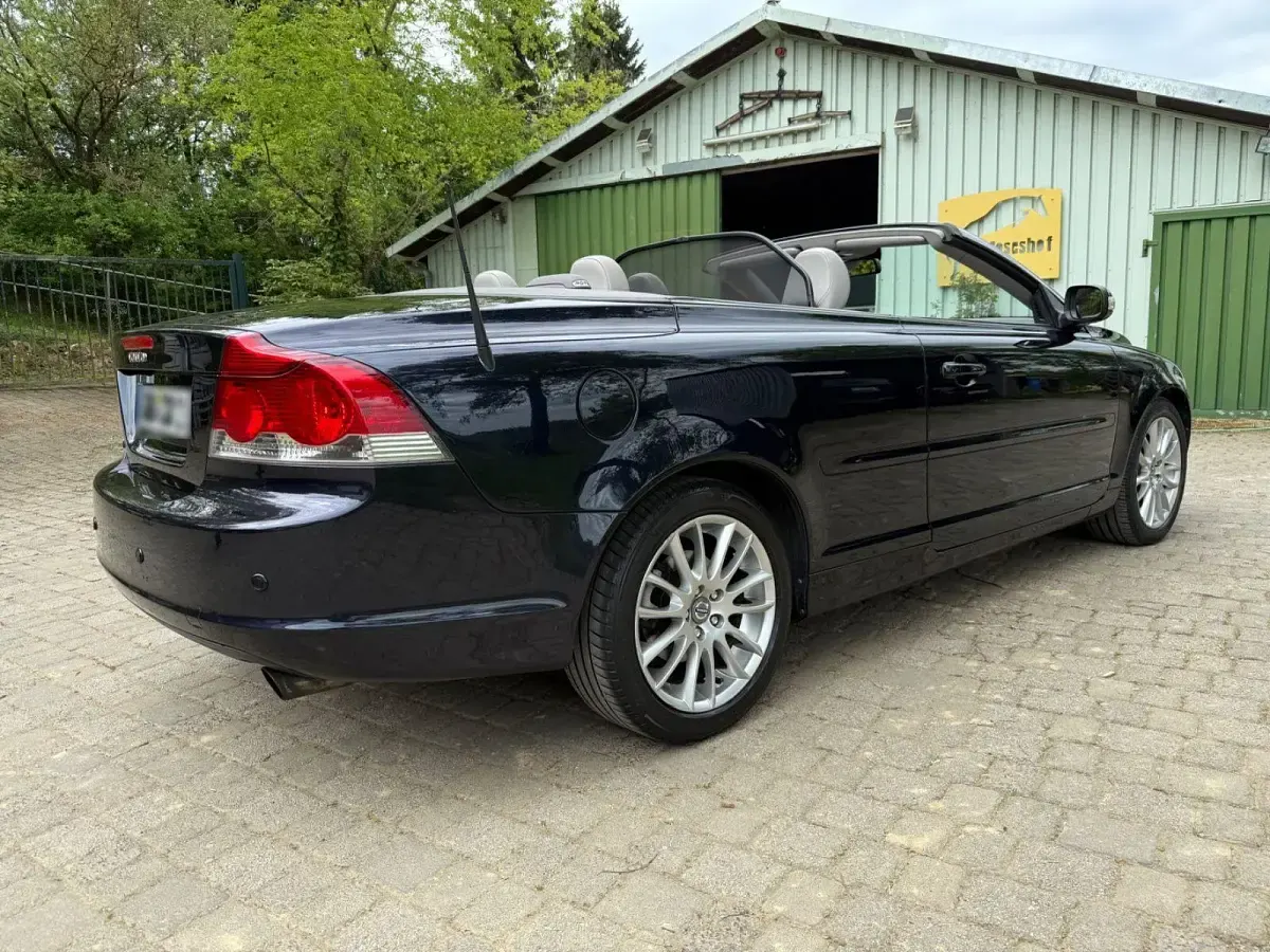 Gebraucht Volvo C70 179 PS (131 kW) 2008 Blau Cabrio