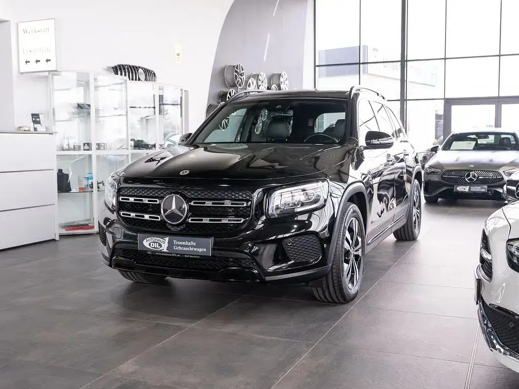 Gebraucht Mercedes GLB220 190 PS (139 kW) 2020 Nachtschwarz SUV
