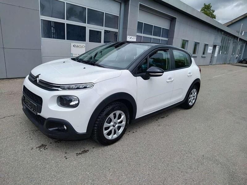 Lack weiss banquise/deckende l Gebraucht 2018 Citroën C3 Feel Kleinwagen | 5.890 € (Guter Preis) - Bild 1/4