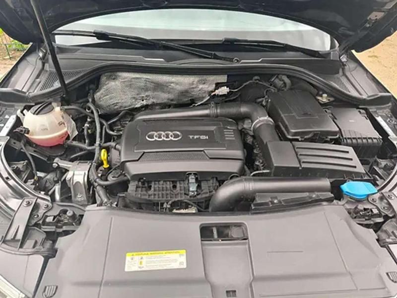 Gebraucht Audi Q3 Sport 220 PS (161 kW) 2016 Grau SUV