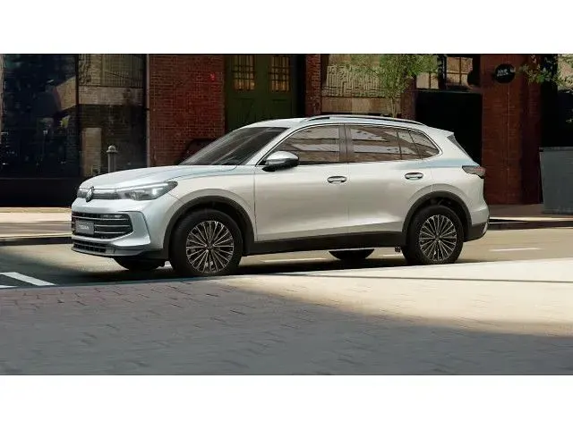 Neu VW Tiguan Elegance 150 PS (110 kW) 2026 Schwarz SUV