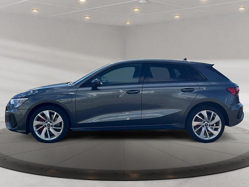 Gebraucht Audi A3 S-Line 245 PS (180 kW) 2022 Grau Limousine