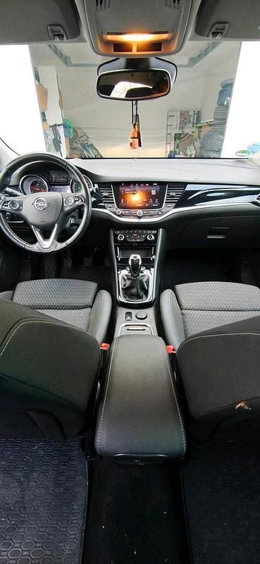 Gebraucht Opel Astra 136 PS (100 kW) 2019 Schwarz Kombi