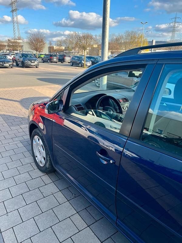 Używany VW Touran 102 KM (75 kW) 2003 Niebieski Minivan