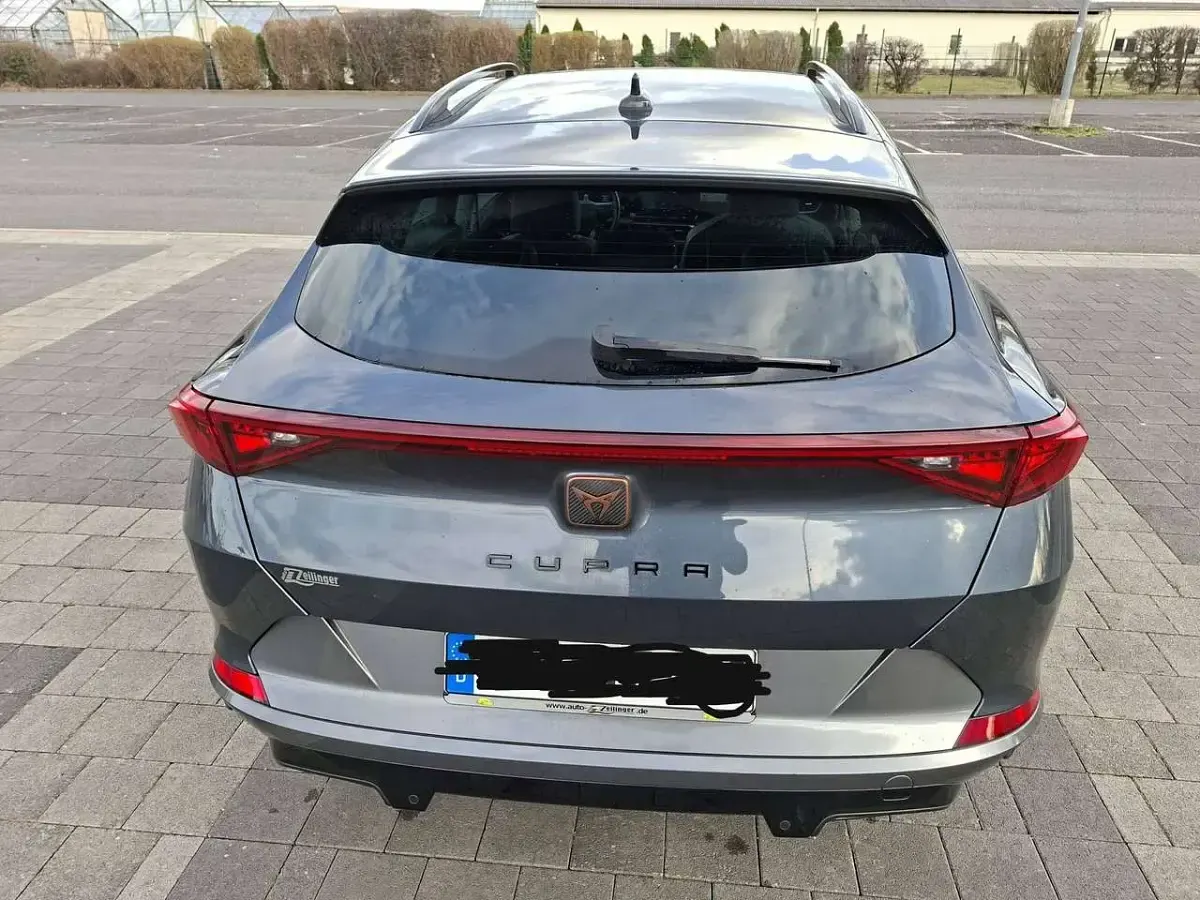 Gebraucht Cupra Formentor 150 PS (110 kW) 2023 Grau SUV