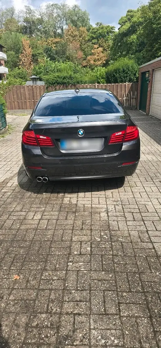 Gebraucht BMW 520 190 PS (139 kW) 2014 Schwarz Limousine