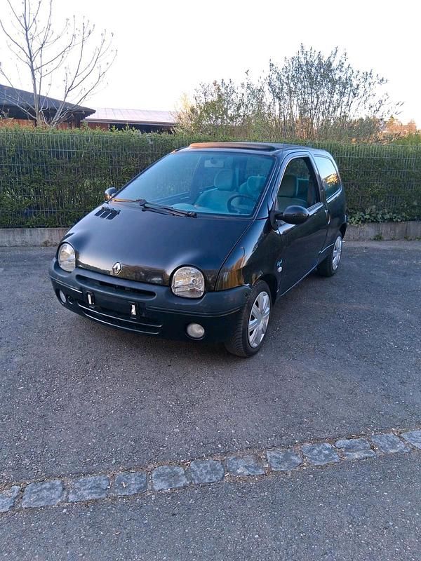 Usata Renault Twingo 75 CV (55 kW) 2004 Nero Utilitaria