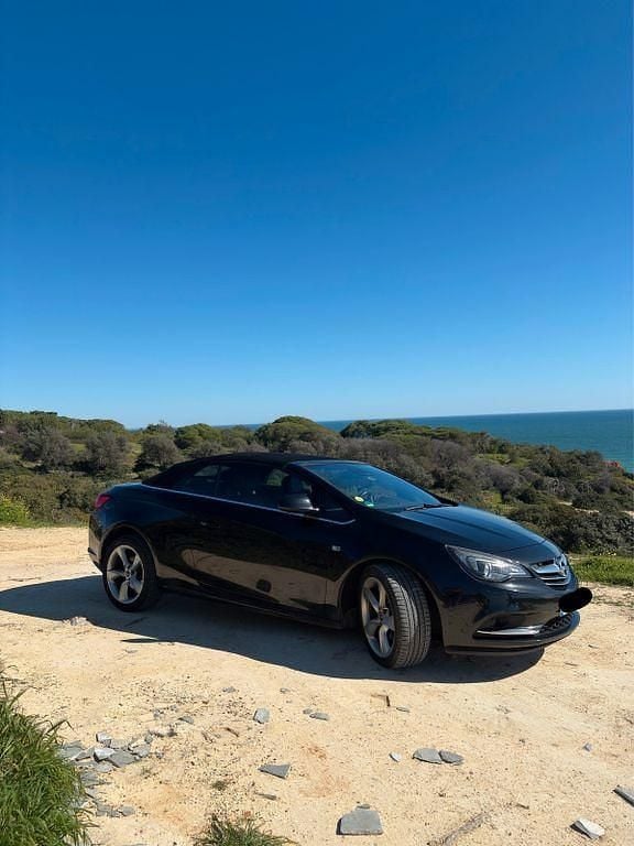 Gebraucht Opel Cascada 165 PS (121 kW) 2014 Schwarz Cabrio