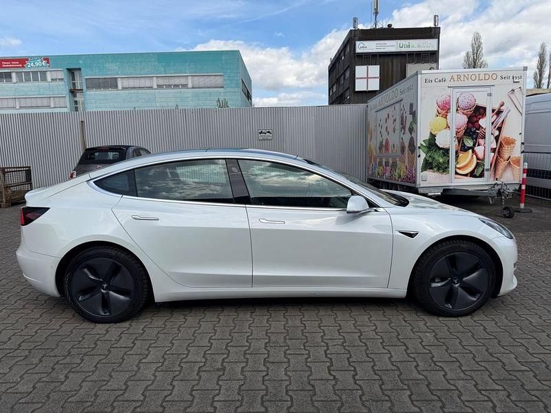 Gebraucht Tesla Model 3 324 kW (441 PS) 2020 Weiß Limousine