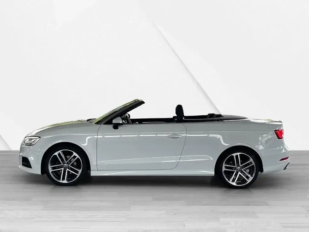 Gebraucht Audi A3 Cabriolet Comfort 150 PS (110 kW) 2019 Gletscherweiß metallic Cabrio