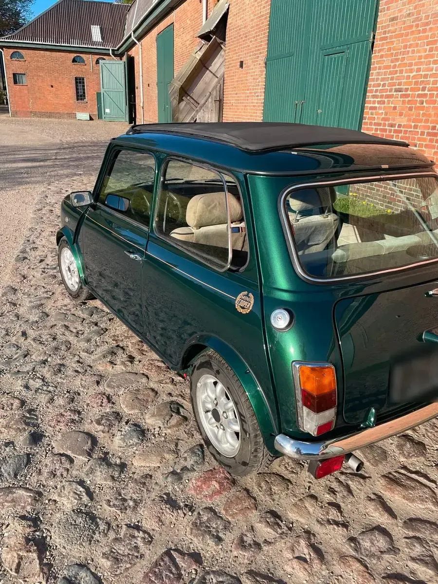 Second-hand Rover Mini 63 CP (46 kW) 1993 Verde Hatchback