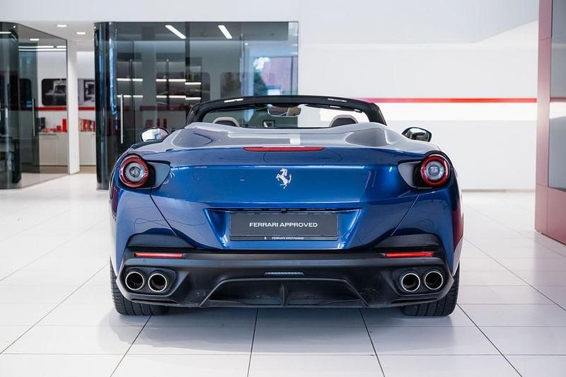 Gebraucht Ferrari Portofino 600 PS (441 kW) 2018 Blau Cabrio