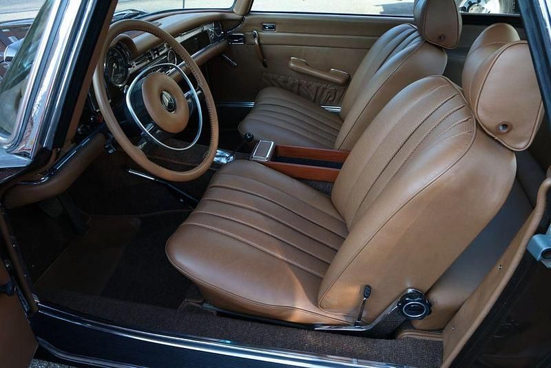 Gebraucht Mercedes SL280 170 PS (125 kW) 1969 Braun Cabrio