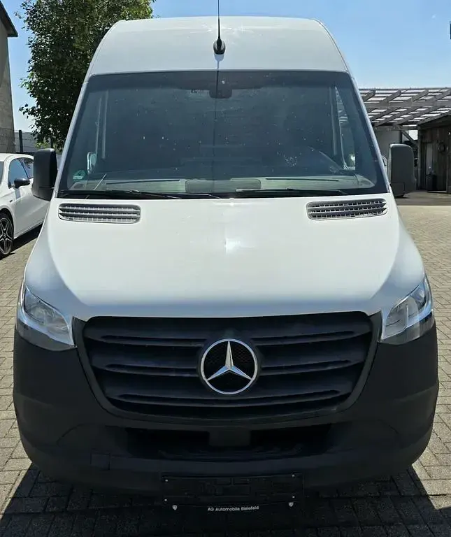 Gebraucht Mercedes Sprinter 150 PS (110 kW) 2022 Weiß Van