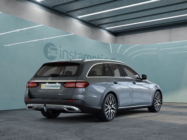 Gebraucht Mercedes E400 330 PS (242 kW) 2022 Grau Kombi