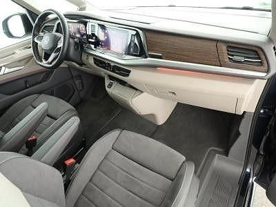 Gebraucht VW Multivan Style 204 PS (150 kW) 2025 Acapulcoblau Van