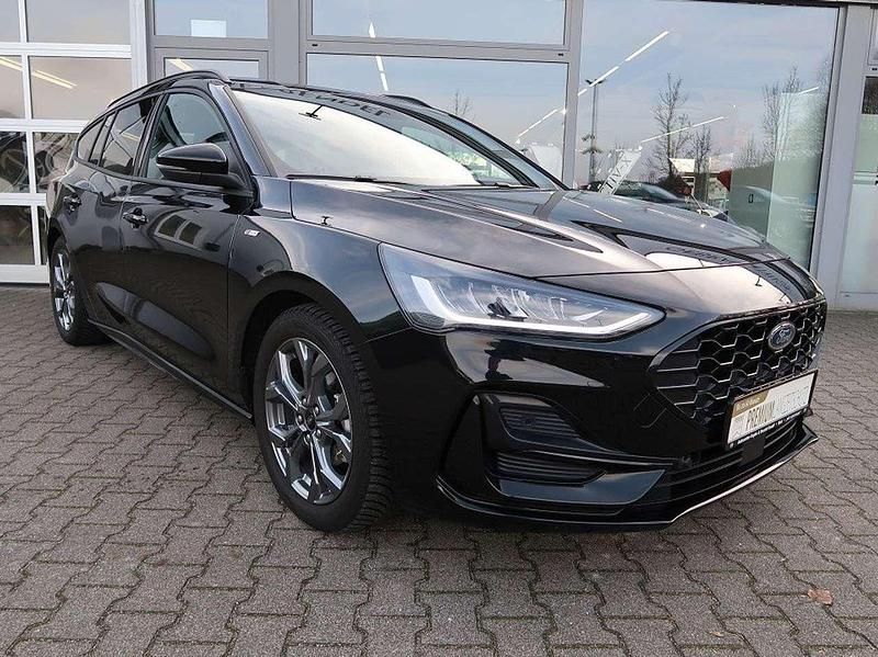 Gebraucht Ford Focus ST-Line 125 PS (91 kW) 2025 Obsidianschwarz metallic Kombi