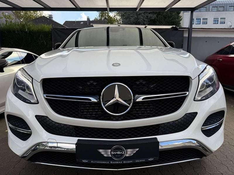 Gebraucht Mercedes GLE350 258 PS (189 kW) 2015 Polarweiss Coupé