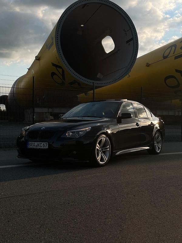 Gebraucht BMW 530 M Sport 272 PS (200 kW) 2008 Schwarz Limousine