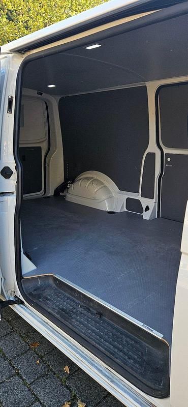 Gebraucht VW Transporter 110 PS (80 kW) 2020 Weiß Van