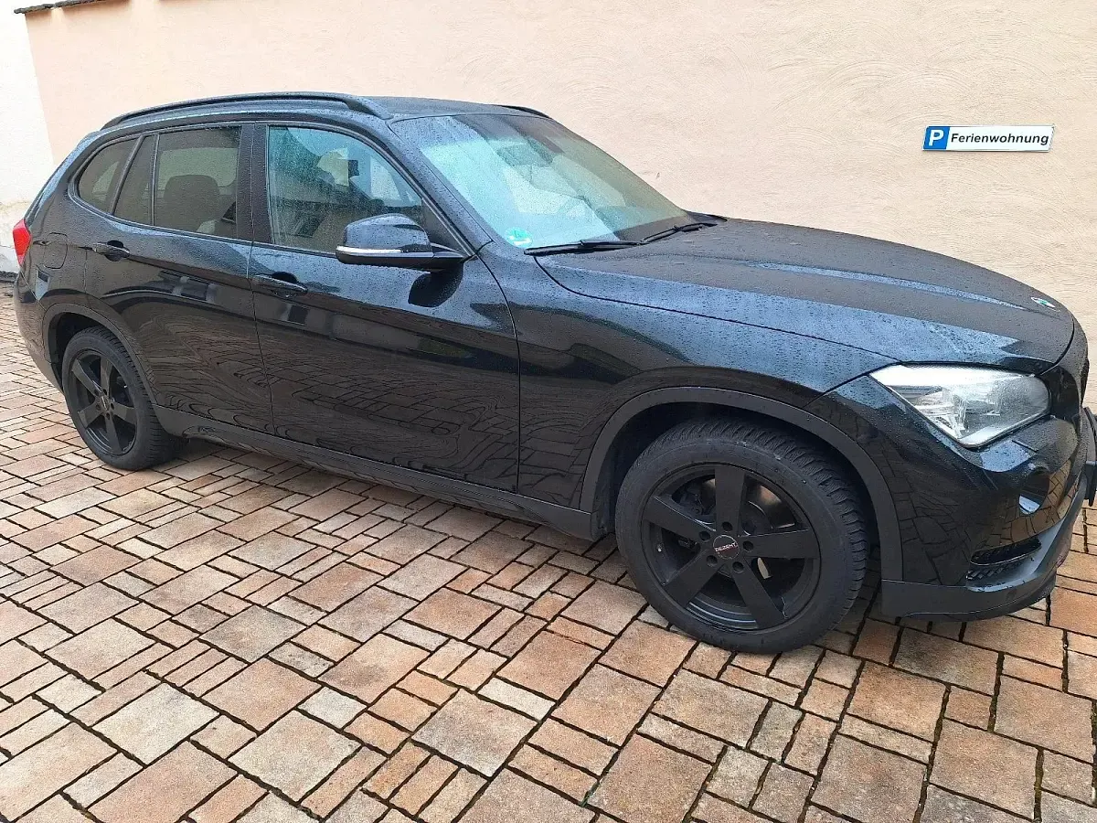 Gebraucht BMW X1 143 PS (105 kW) 2014 Schwarz SUV