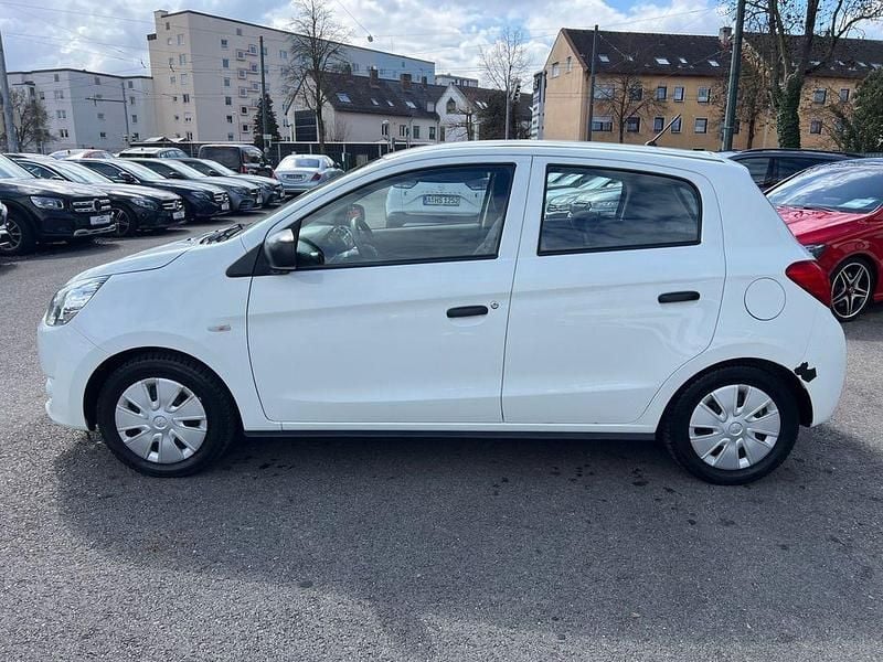 Gebraucht Mitsubishi Space Star 71 PS (52 kW) 2016 Weiß Kleinwagen