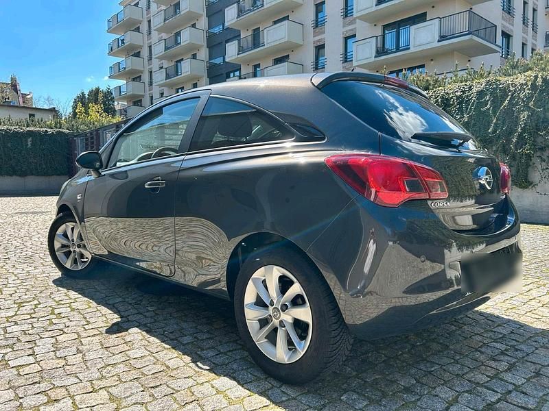 Grau Gebraucht 2016 Opel Corsa Kleinwagen | 8.500 € (Guter Preis) - Bild 1/4
